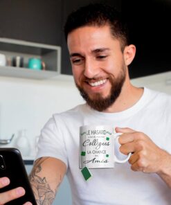 le-hasard-a-fait-de-nous-des-collegues-la-chance-des-amis-vert-image-galerie-5